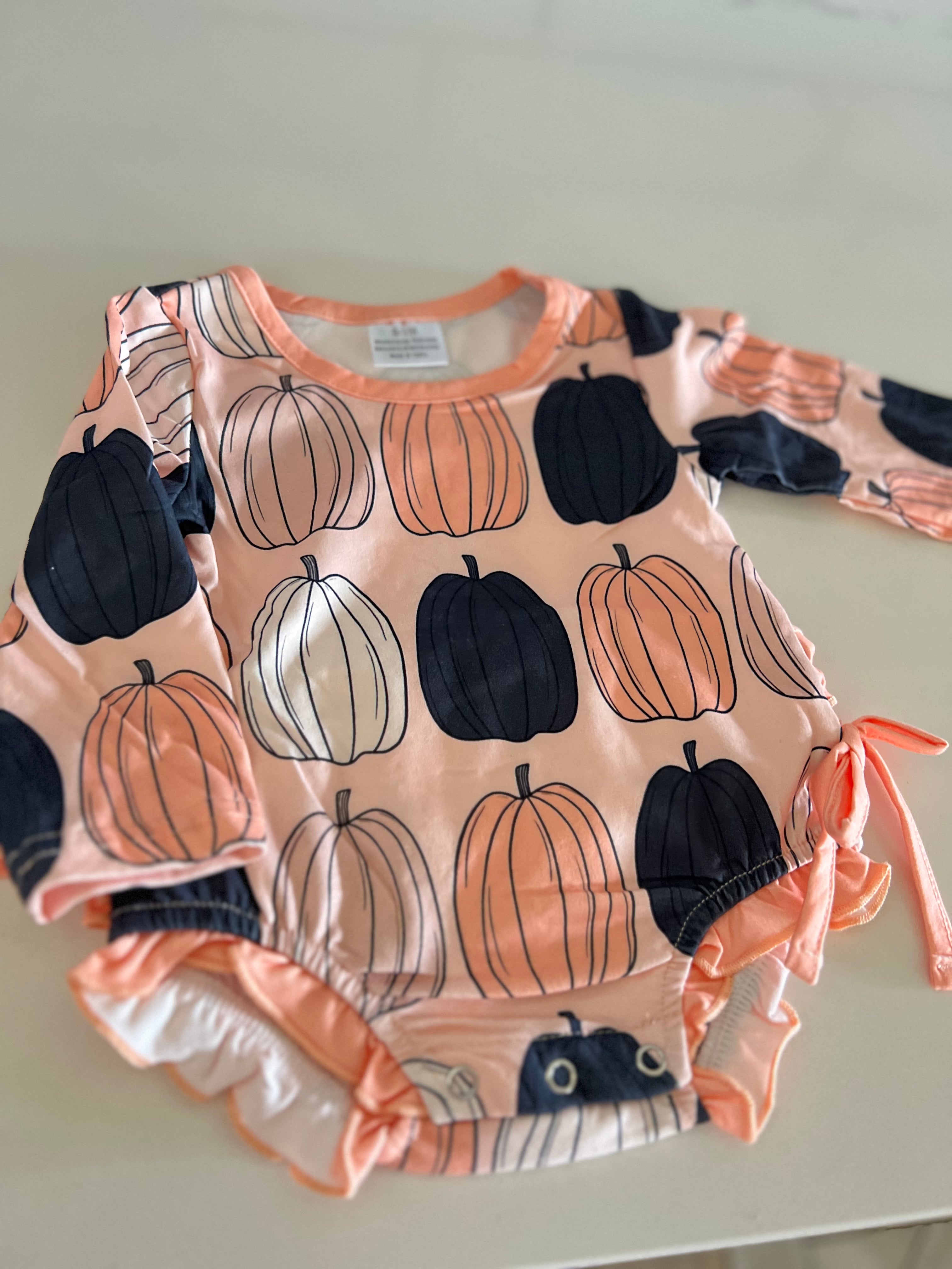 pumpkin lover ruffle onesie 🎃