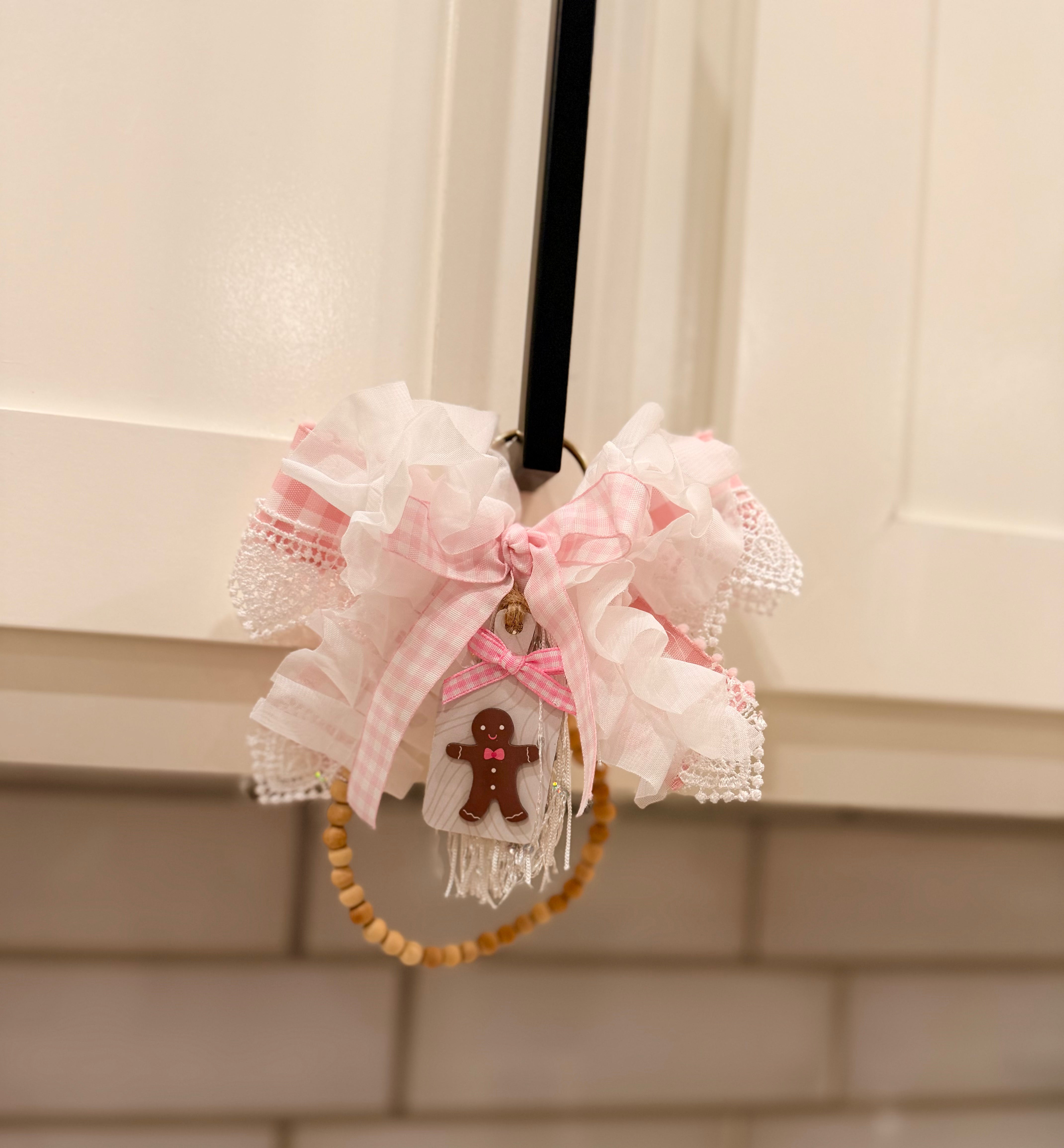 Gingerbread sweetness boot charm 💗