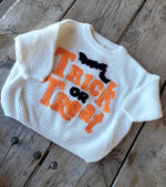 Load image into Gallery viewer, TRICK OR TREAT SWEATER
