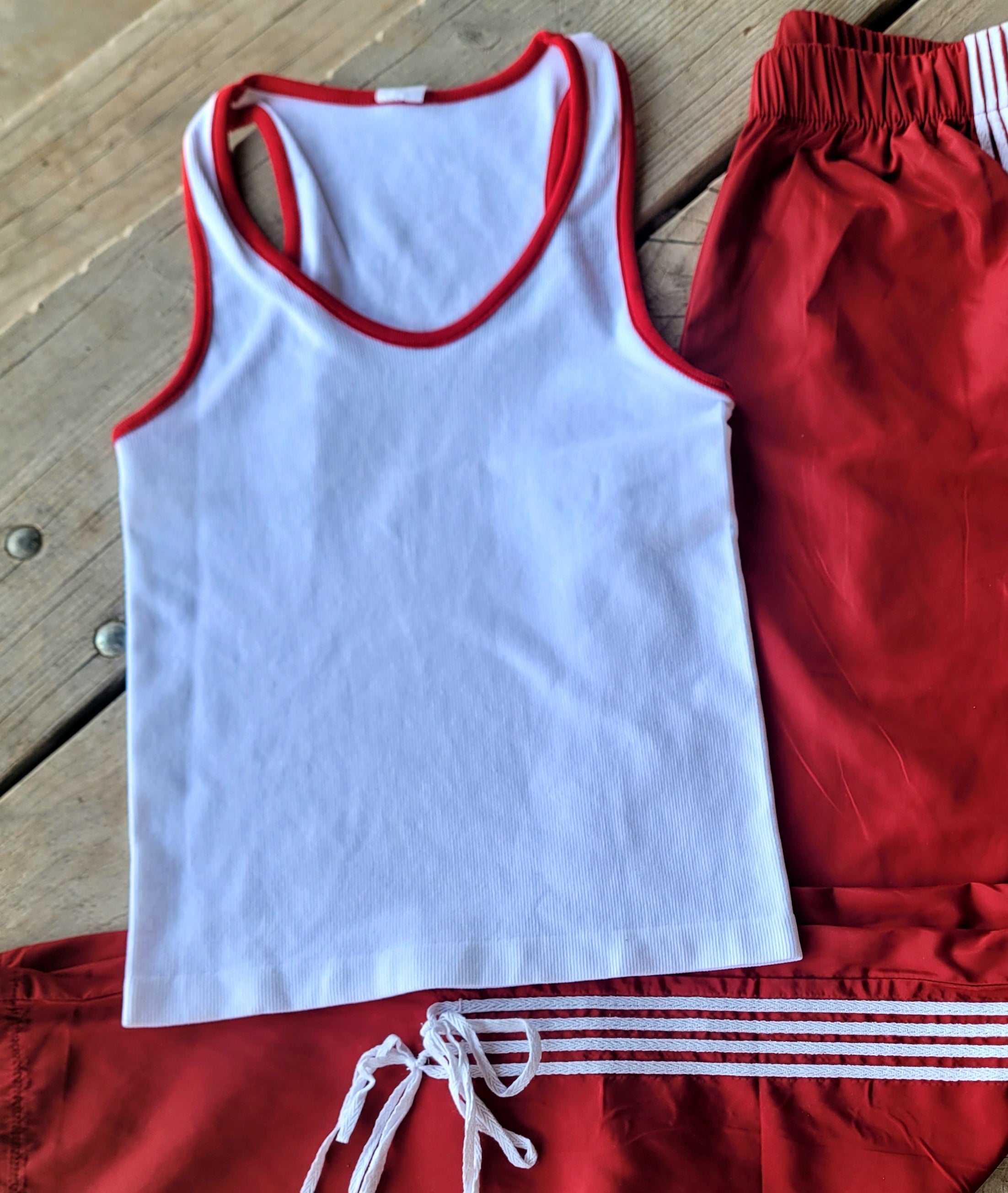 RED TANK TOP
