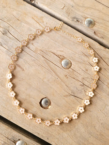 FLOWER NECKLACE