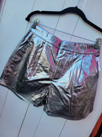 Load image into Gallery viewer, METALLIC DREAM SHORT
