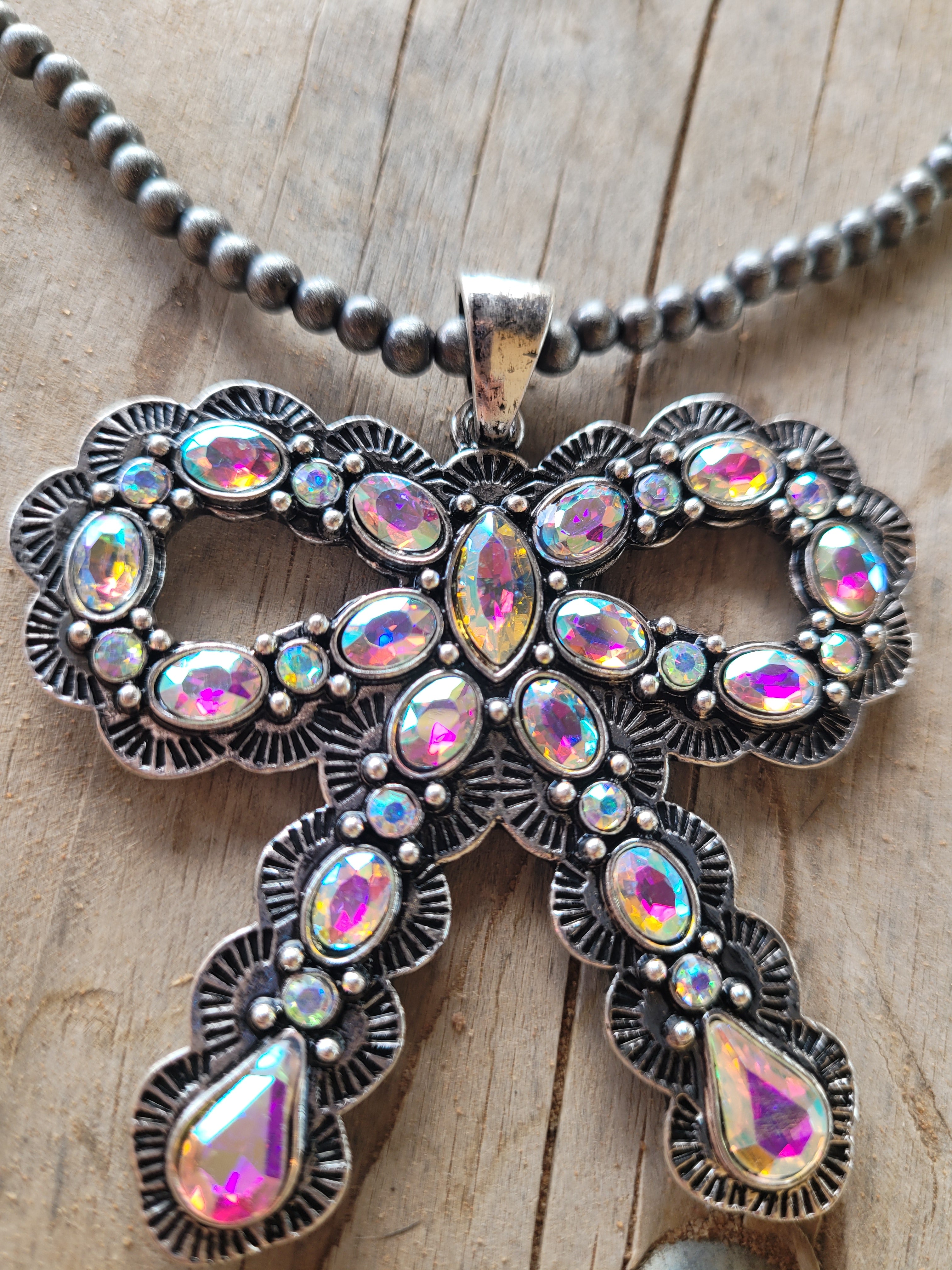 SILVERTONE BEAD NECKLACE SET