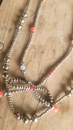 Load image into Gallery viewer, PRETTY BOW NECKLACE
