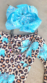 Load image into Gallery viewer, LEOPARD COQUETTE JUMPER
