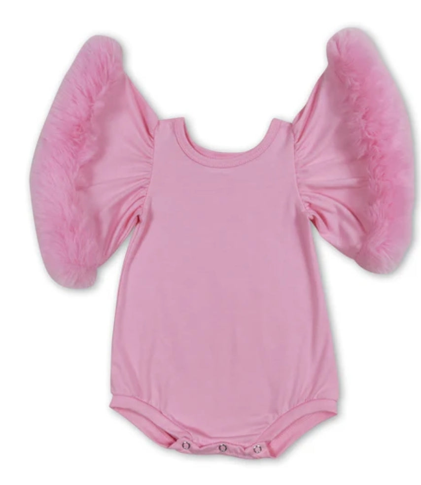 FUR SLEEVE TOP