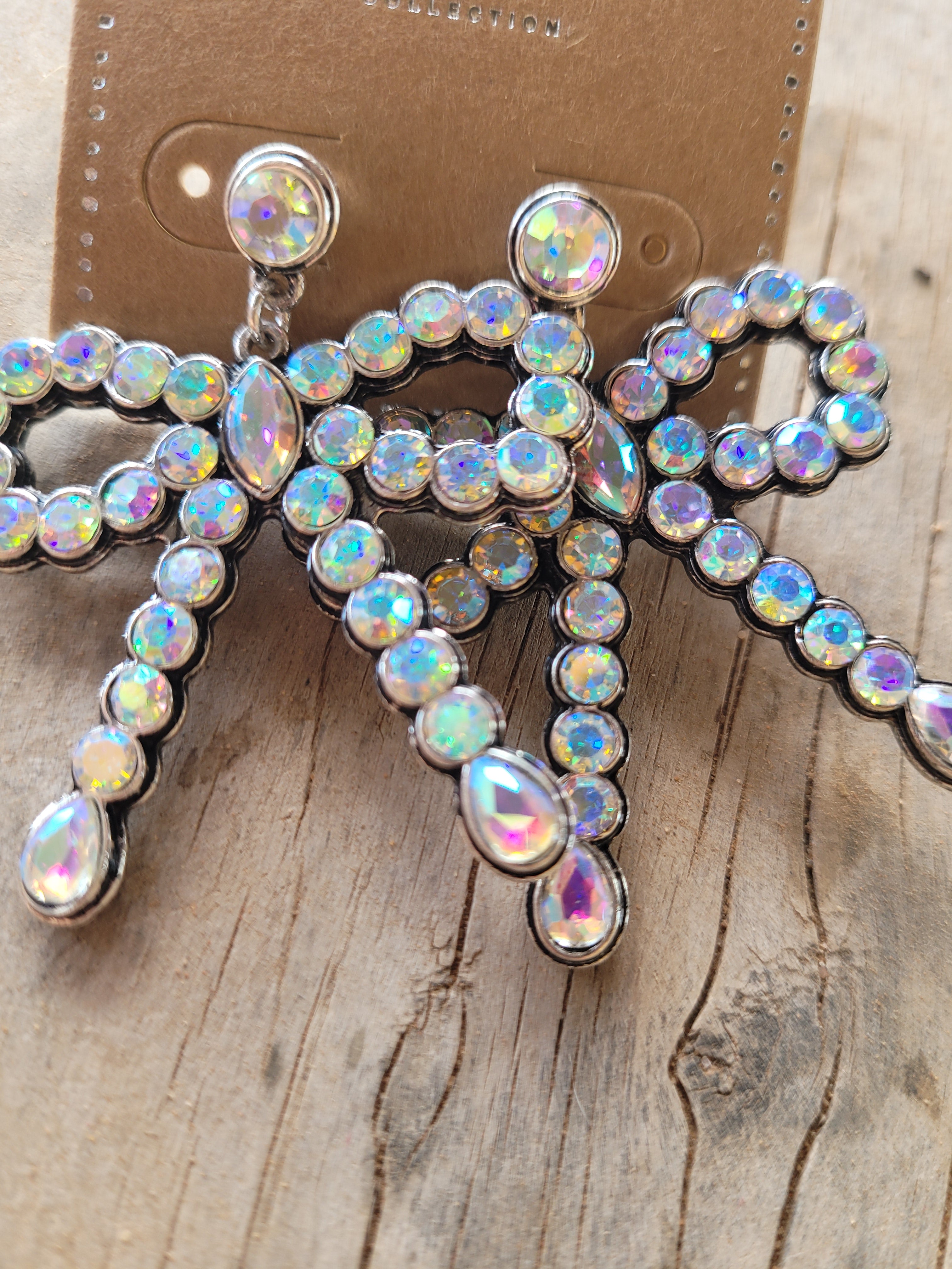 SILVERTONE BEAD NECKLACE SET
