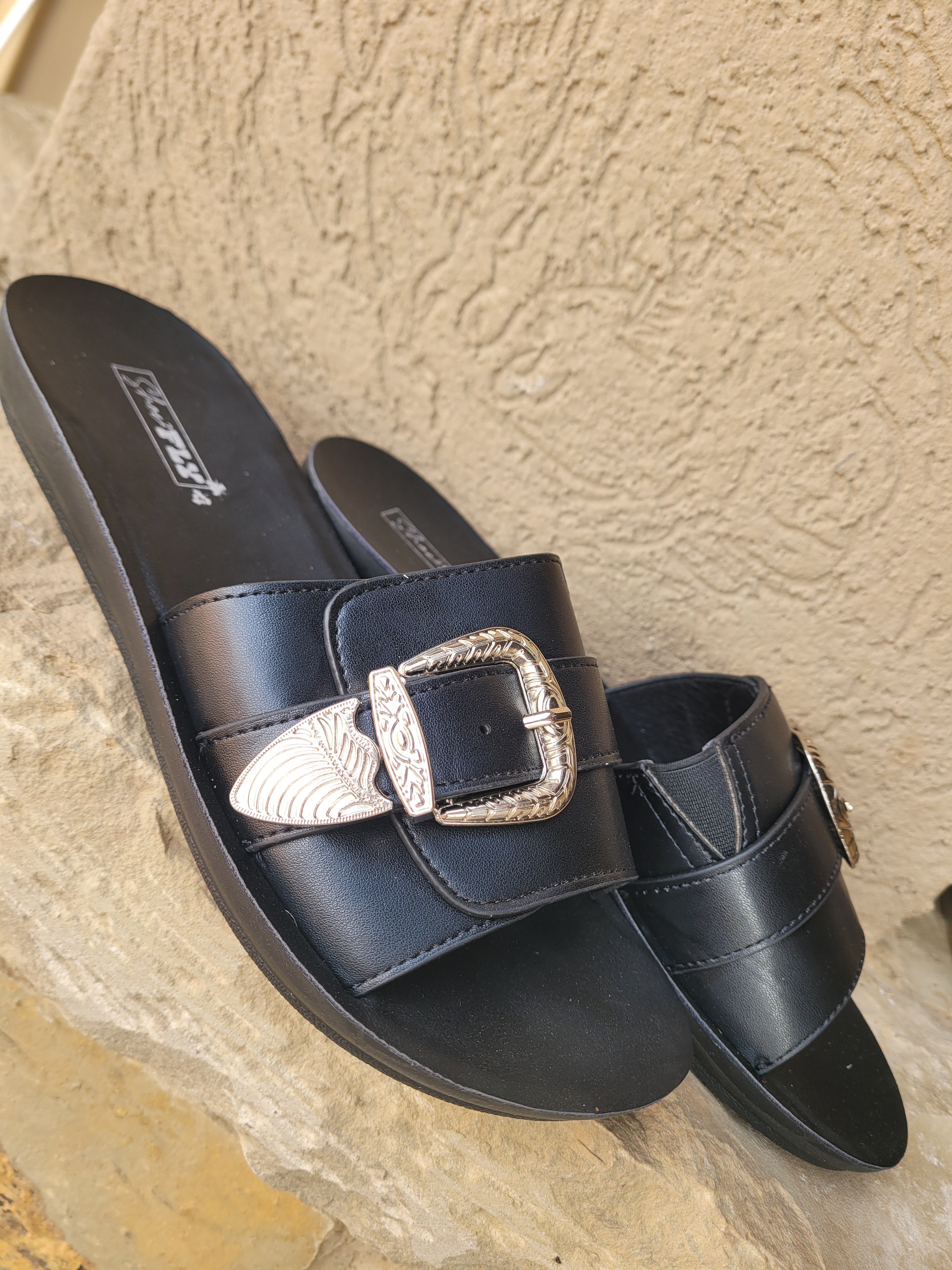 BLACK BUCKLE SANDALS